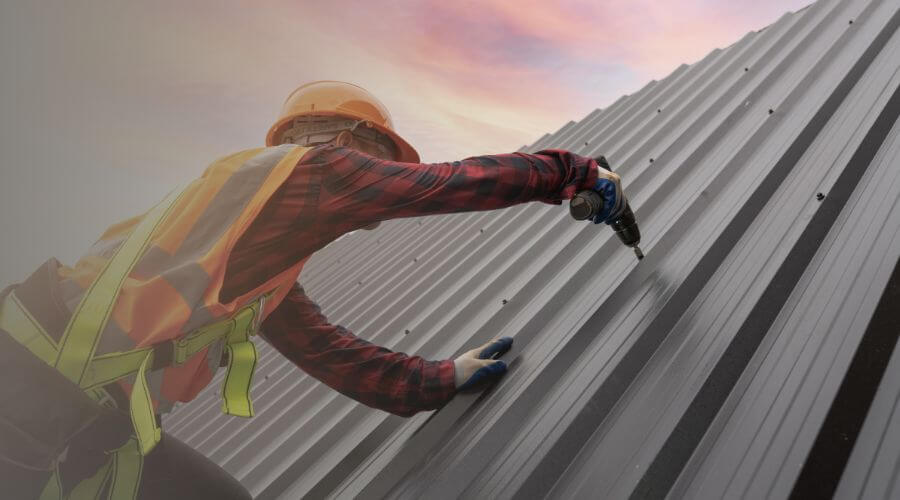 Professional gutter cleaning in Ovid, CO